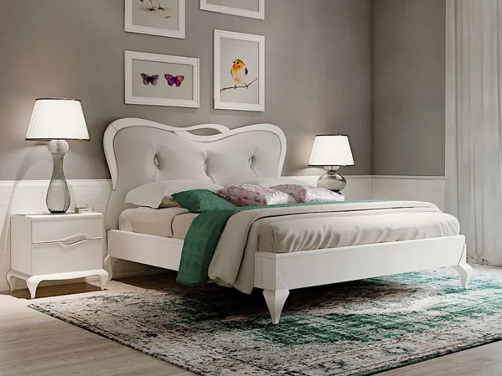 Letto matrimoniale in legno con testiera in tessuto imbottito Touchet di Fasolin